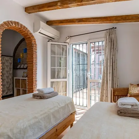 Holiday home Charming House With Private Pool And Garden Nerja