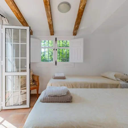 Holiday home Charming House With Private Pool And Garden Nerja
