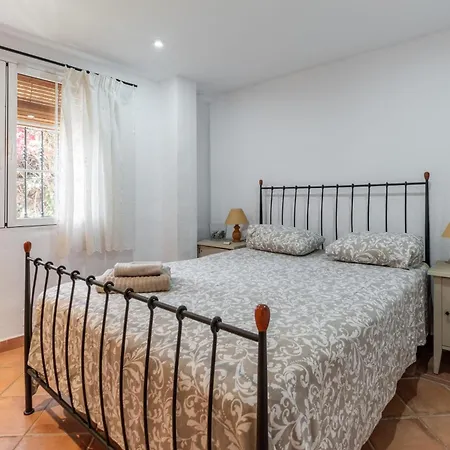 Charming House With Private Pool And Garden Nerja