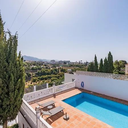 Holiday home Charming House With Private Pool And Garden